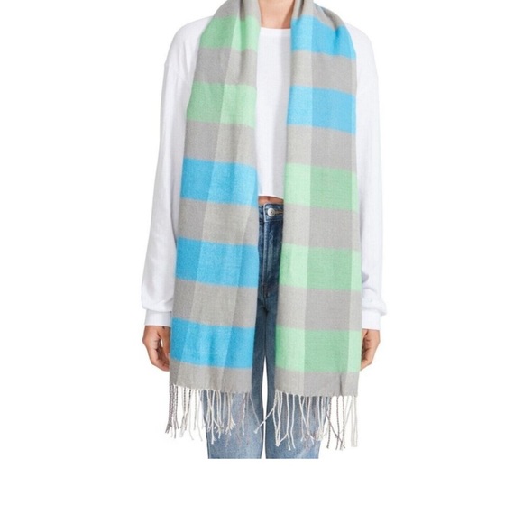 STEVE MADDEN BLANKET SCARF - Picture 1 of 3
